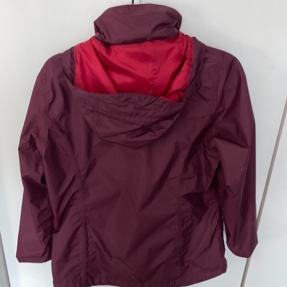 North Face Raincoat - Picture 3 of 4